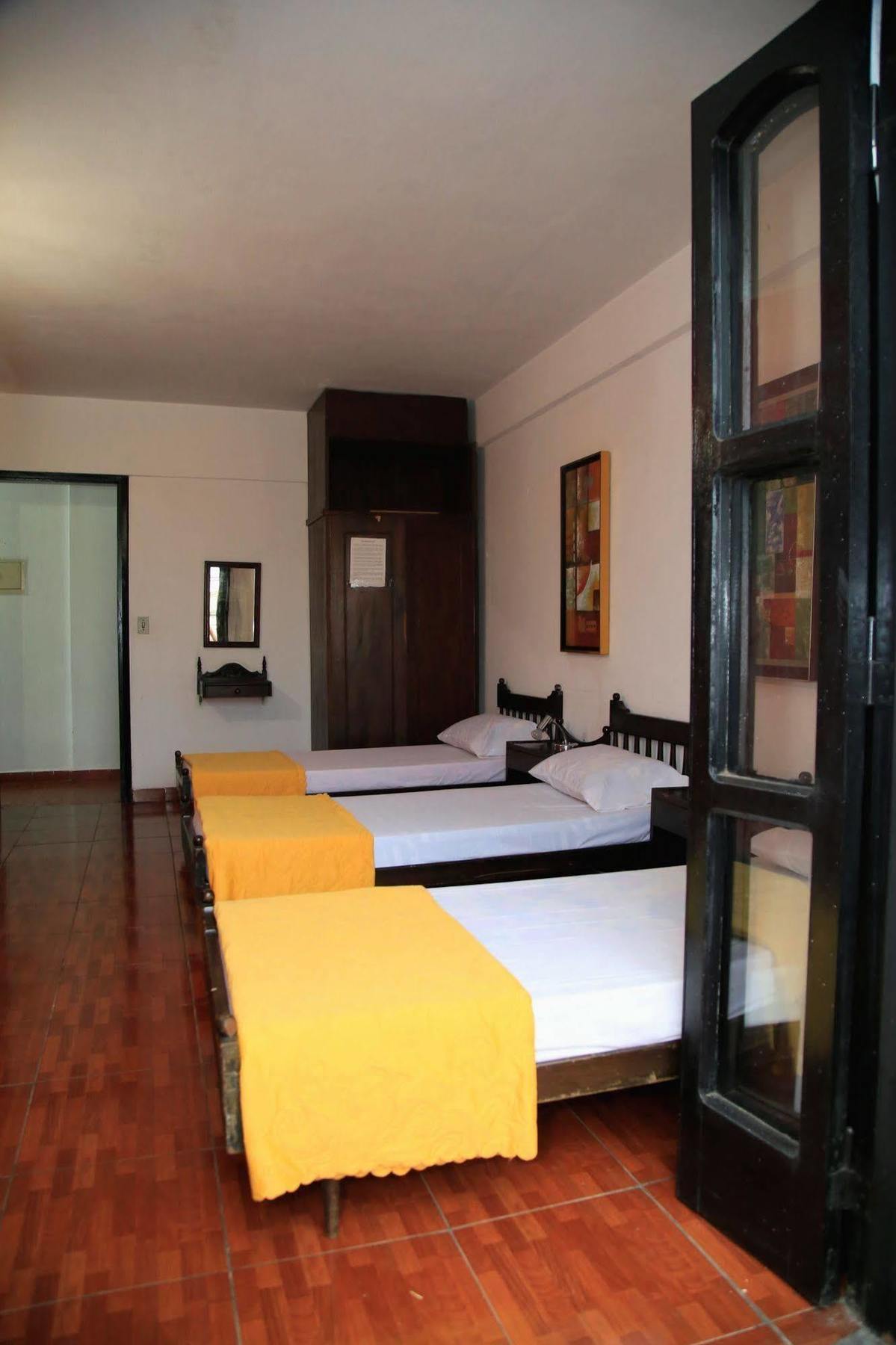 Costanera Hostel أسونسيون المظهر الخارجي الصورة