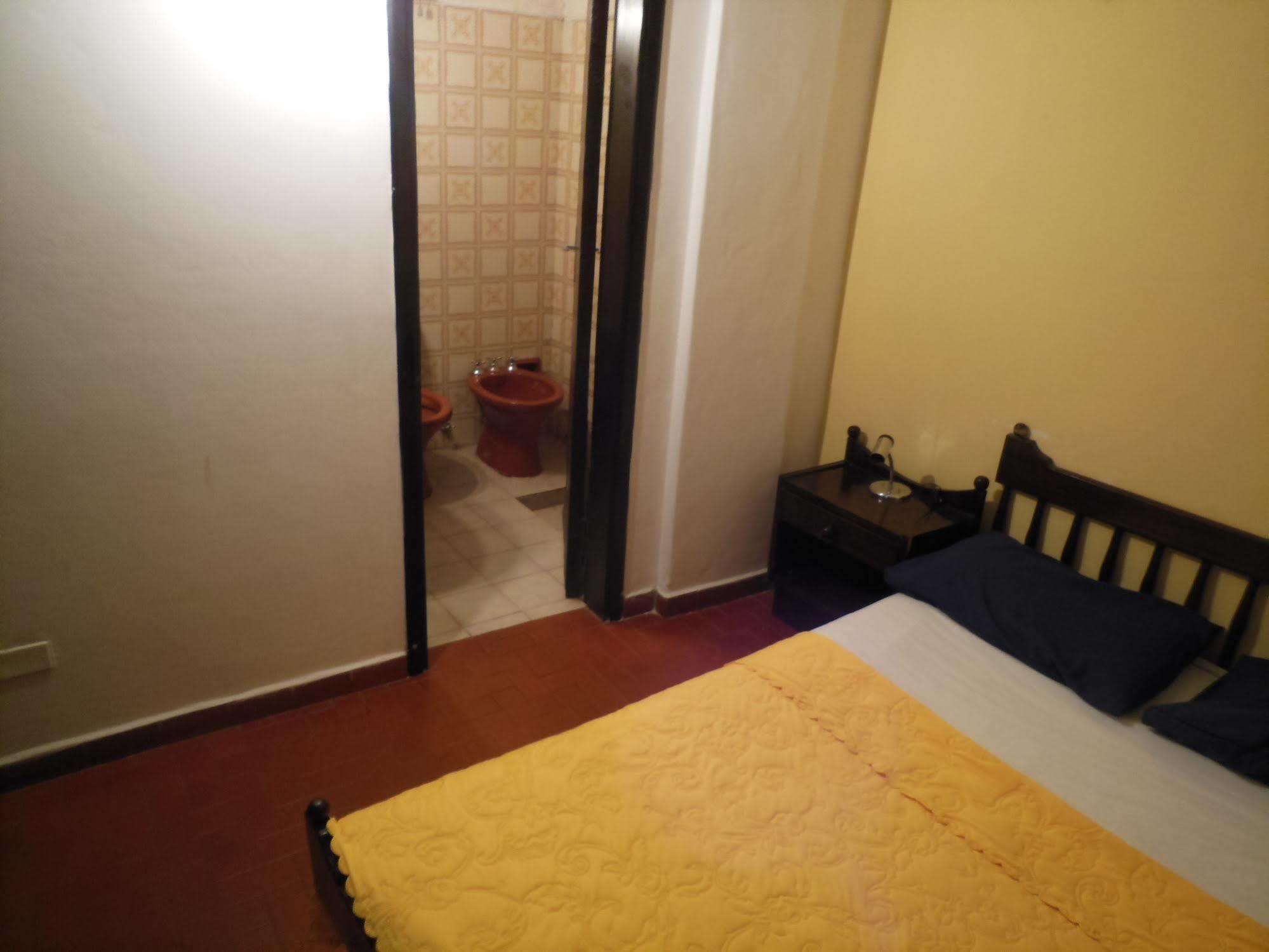 Costanera Hostel أسونسيون المظهر الخارجي الصورة