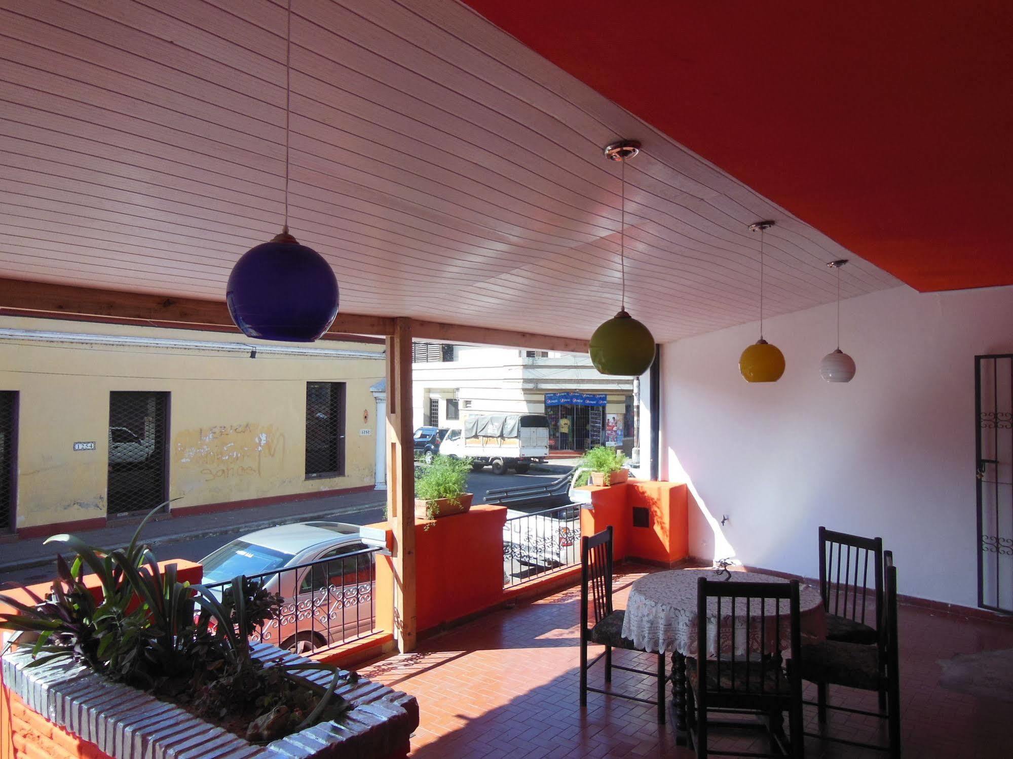 Costanera Hostel أسونسيون المظهر الخارجي الصورة