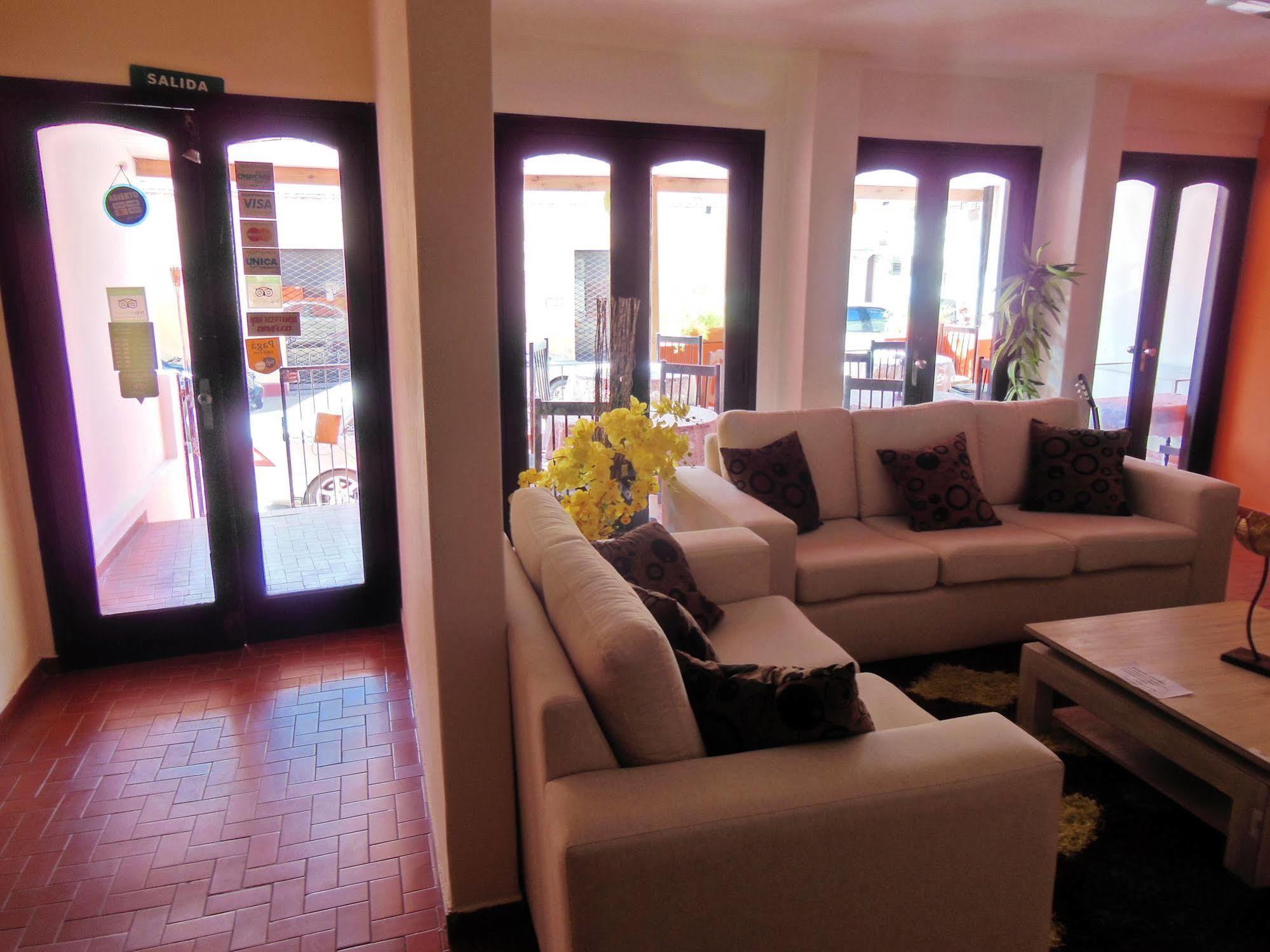 Costanera Hostel أسونسيون المظهر الخارجي الصورة