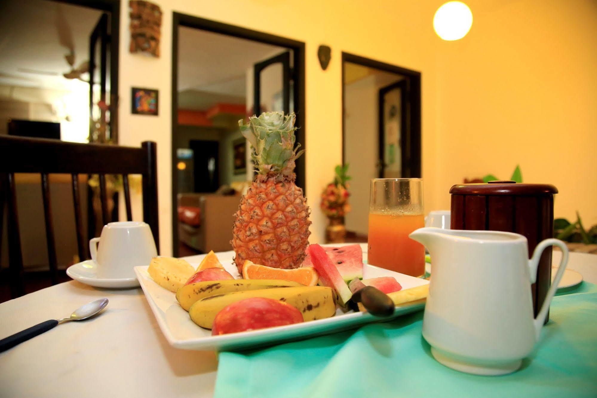 Costanera Hostel أسونسيون المظهر الخارجي الصورة